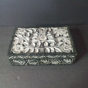 Vintage Hand Carved Soapstone Trinket Jewelry Box Hinged Lid 6"